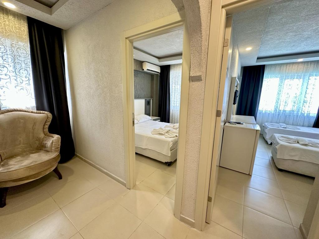 Family Room, Sea View