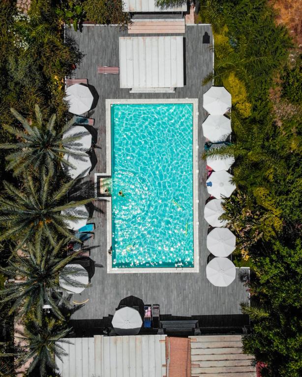 Azur Hotel