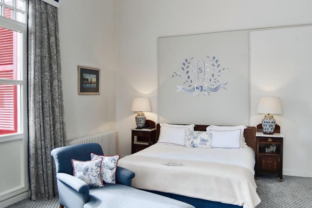 Suit Oda, Bahçe Manzaralı