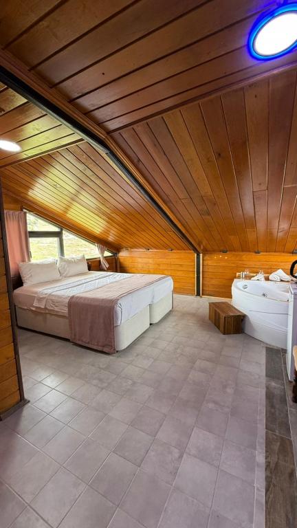 Teras Mini Jakuzili Oda