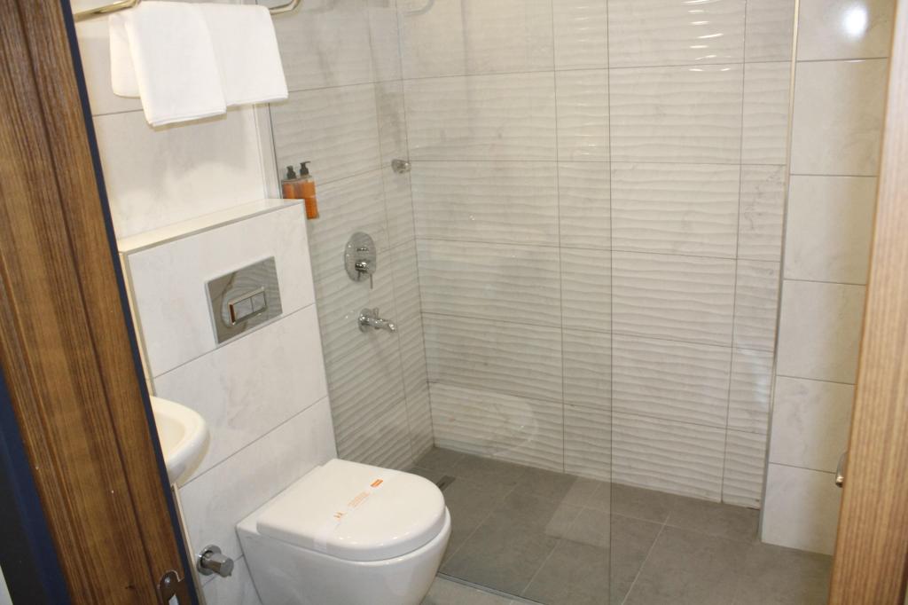Ekonomik Oda,Şehir Manzaralı