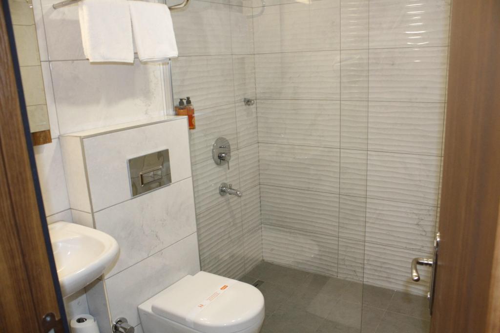 Ekonomik Oda,Şehir Manzaralı