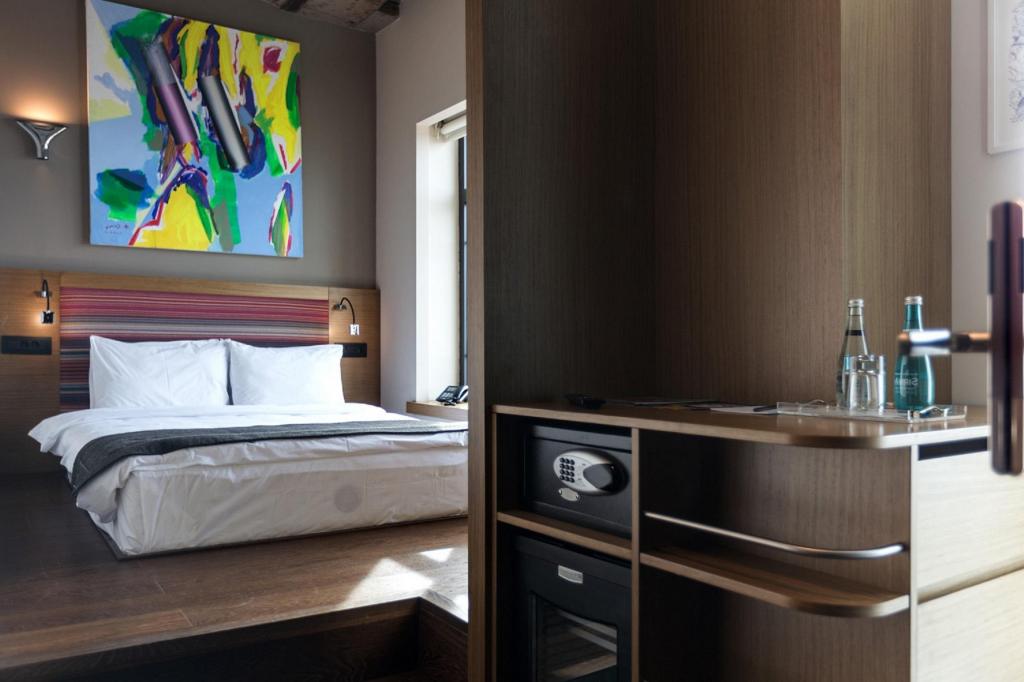 Superior Room, City View
