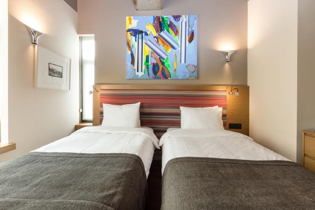 Twin Room, City View