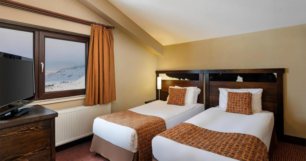 Suit Oda, Dağ Manzaralı