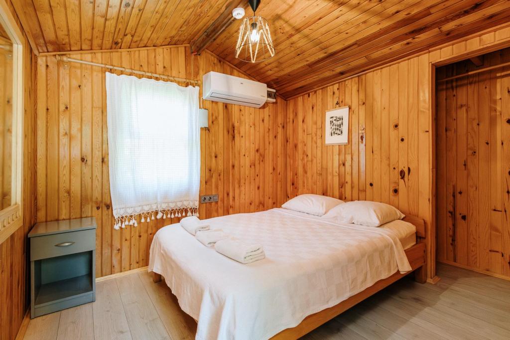 Bungalov,Bahçe Manzaralı,Büyük Yataklı