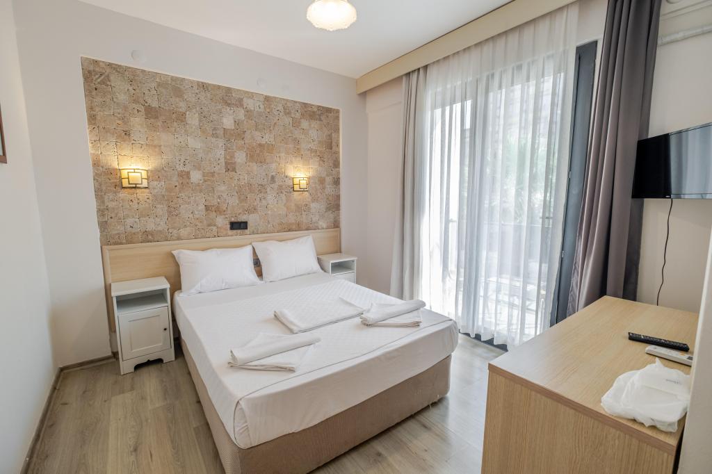 Standart Oda,Bahçe Manzaralı