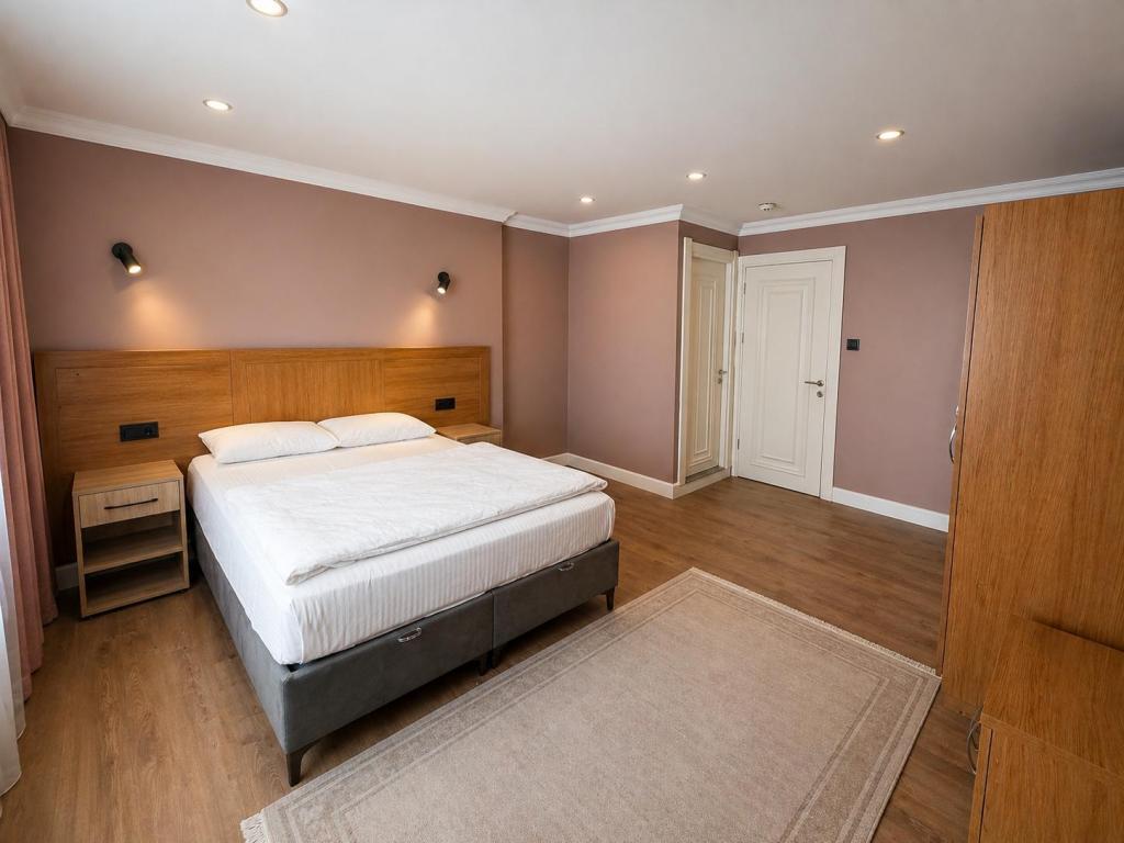 Standart Oda, Cadde Manzaralı