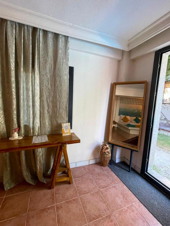 King Suite,Havuz ve Bahçe Manzaralı
