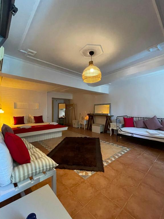 King Suite,Havuz ve Bahçe Manzaralı