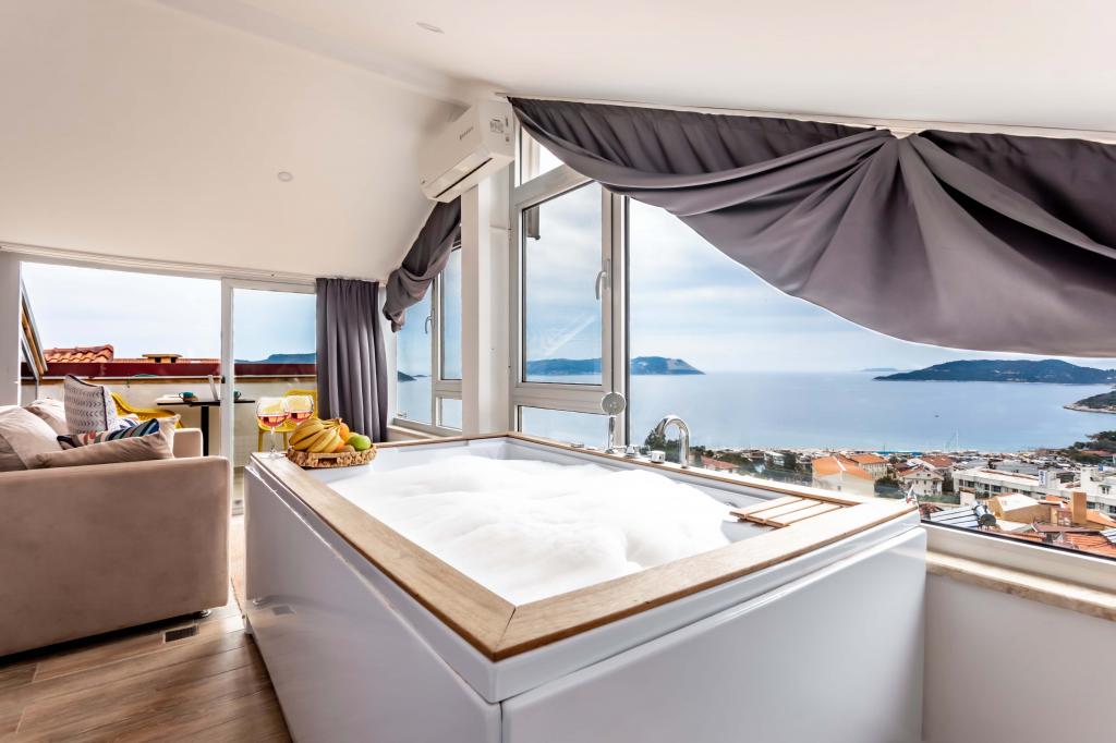 Studio Room, Sea View (Jacuzzi, Terrace)