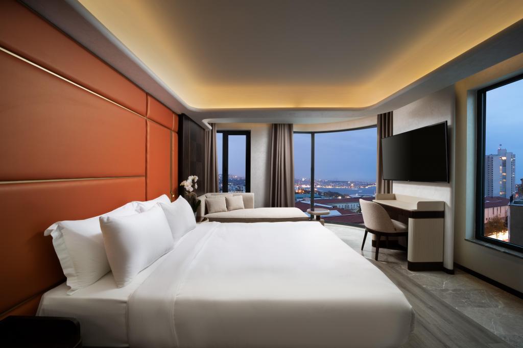 Bosphorus Junior Suite,Deniz Manzaralı