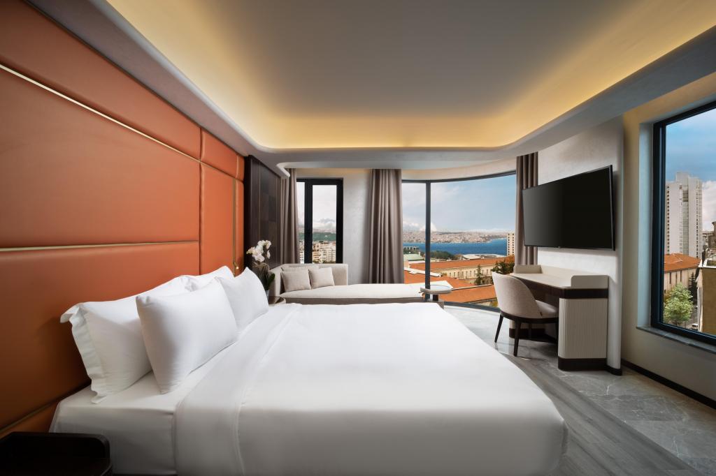 Bosphorus Junior Suite,Deniz Manzaralı