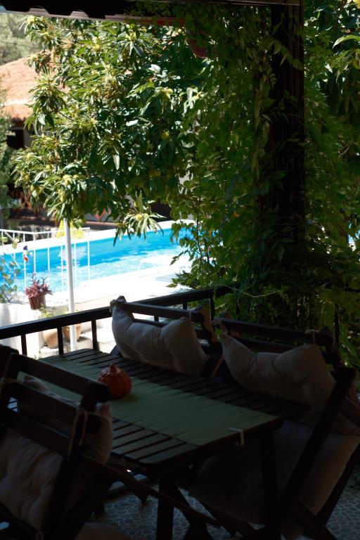 Standard Room, Garden Or Pool View (3 Person)