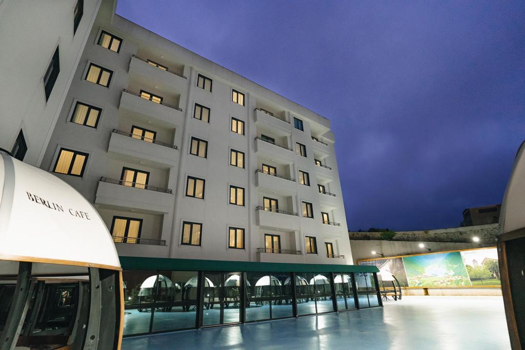 Otel Resmi