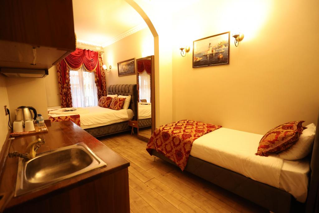 Superior Room, City View