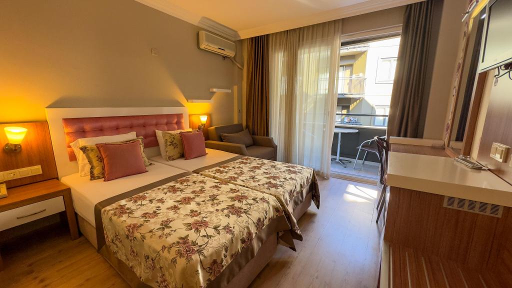 Otel Resmi