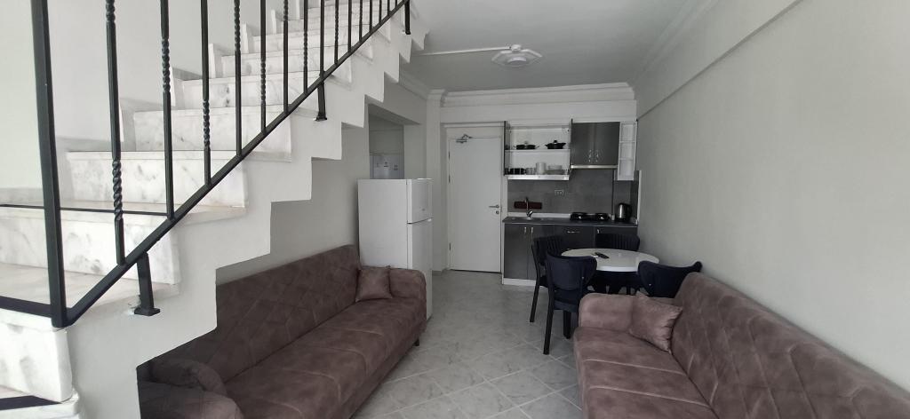 Apart Daire, Bahçe Manzaralı