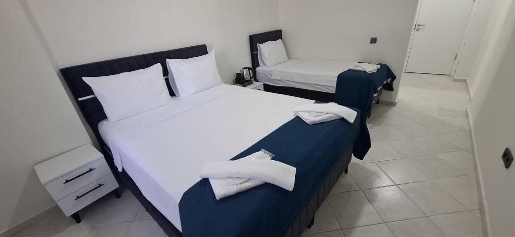Standart Oda, Bahçe Manzaralı (3 Kişilik, Balkonsuz)
