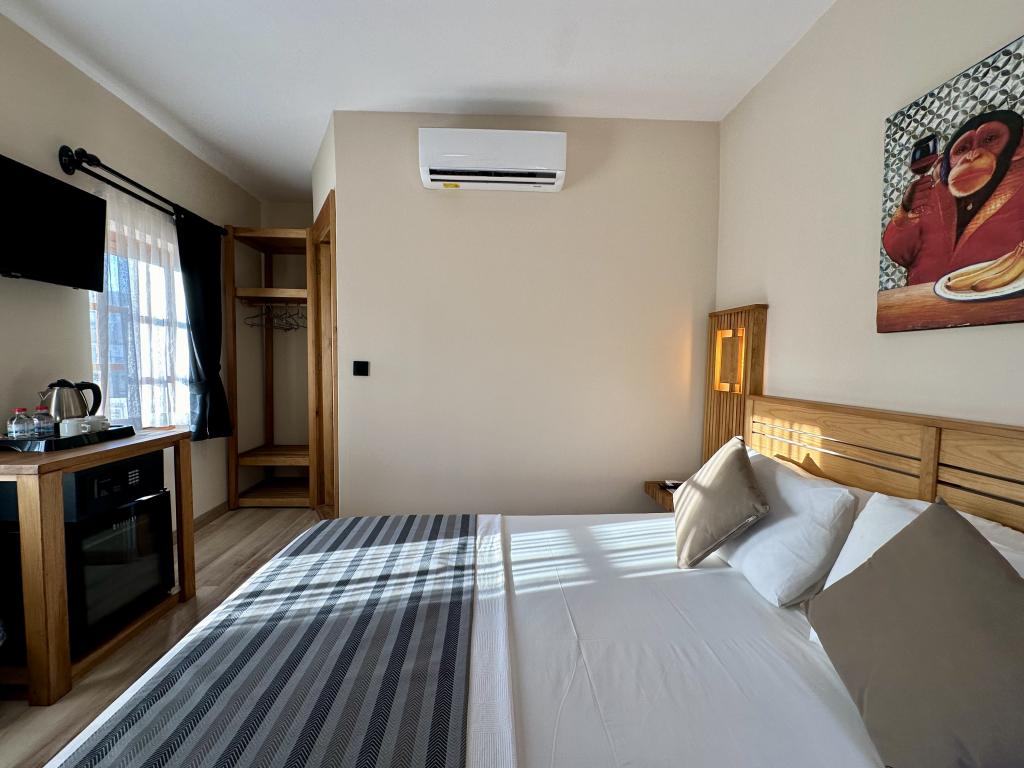 Deluxe Oda, Bahçe Manzaralı (Balkonlu)