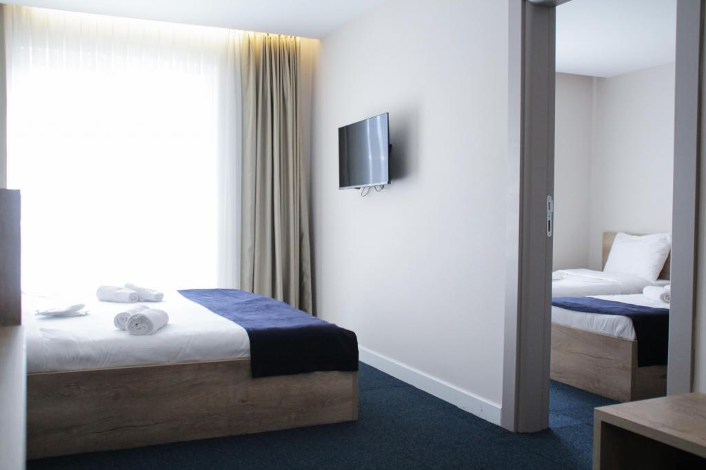 Aile Suit Odası, Şehir Manzaralı