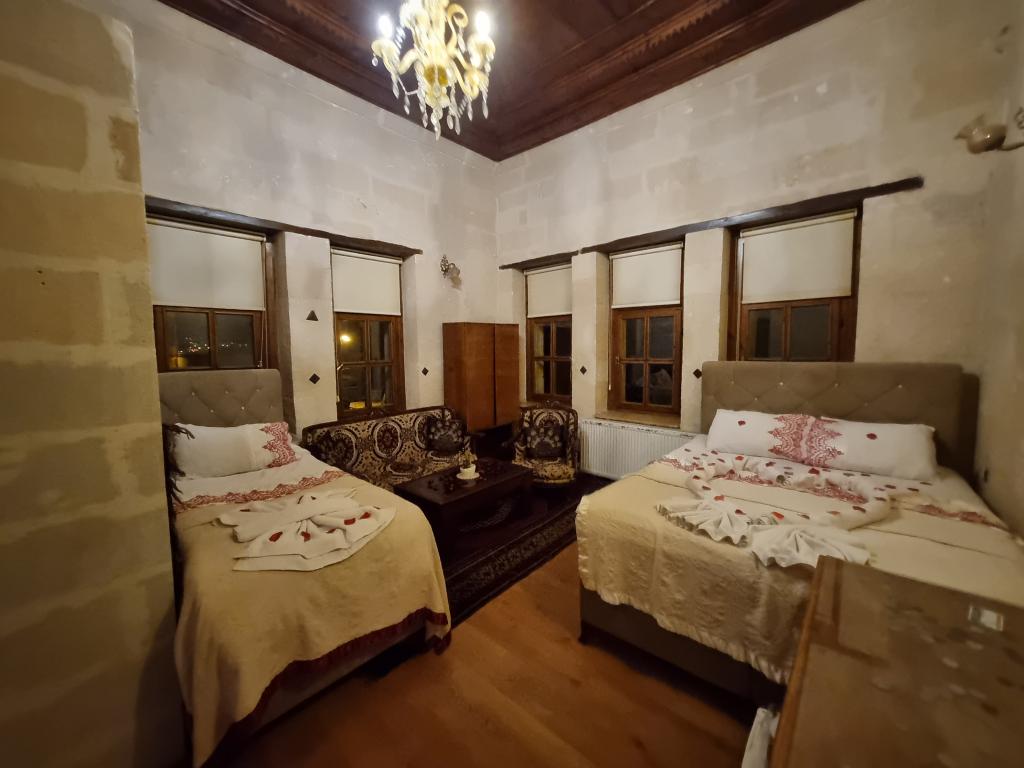 Köşe Oda, Şehir Manzaralı