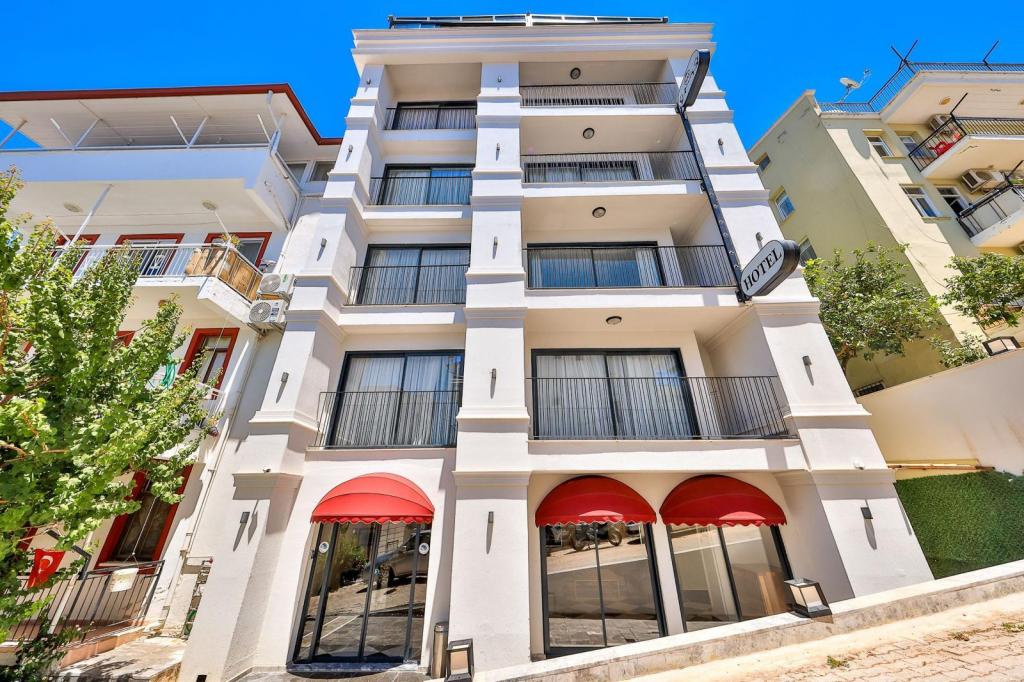 Brow City Kaş