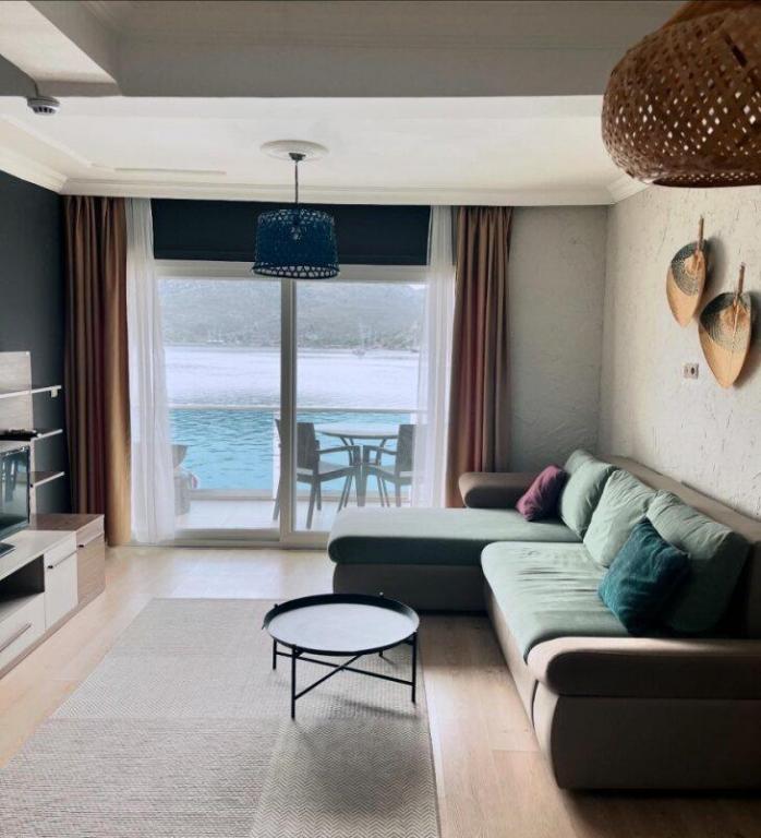 Apart Oda,Deniz Manzaralı,Balkonlu