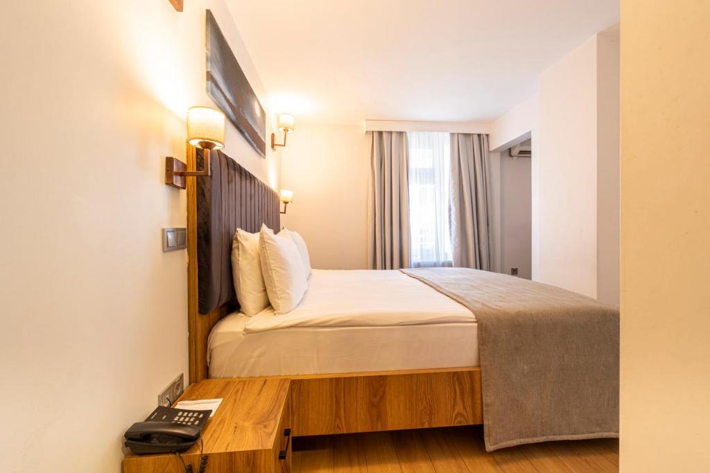 Junior Suit Oda, Şehir Manzaralı