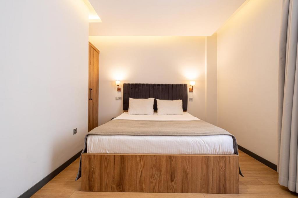 Standart Oda, Şehir Manzaralı