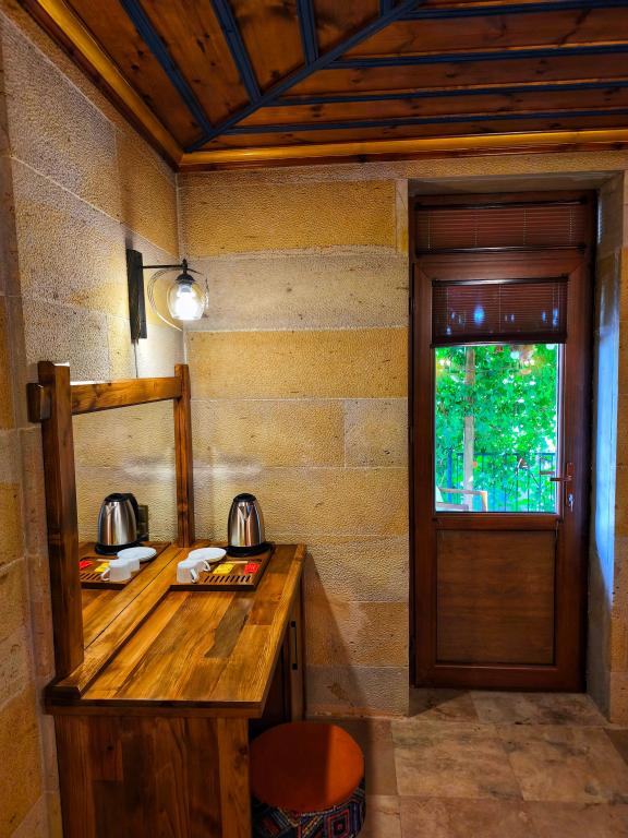 Queen Suit Oda (Balkonlu, Jakuzi)