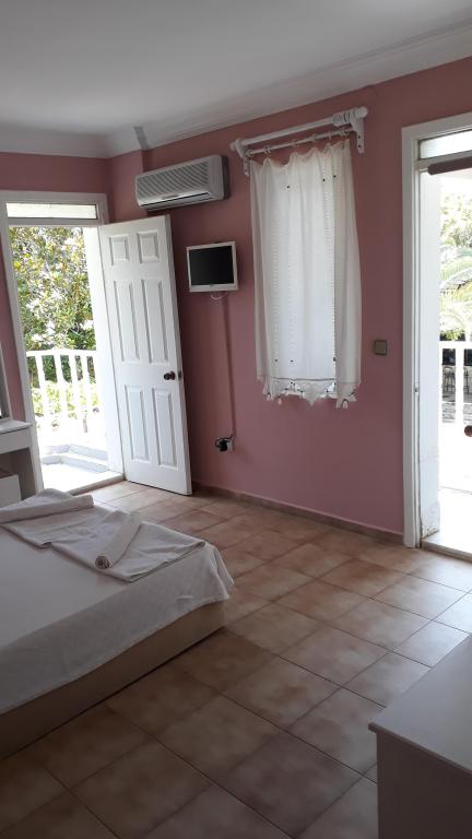 Standart Oda, Dağ Manzaralı (Balkonlu)