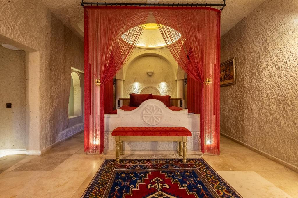 Suite Room, Garden View (Jacuzzi)