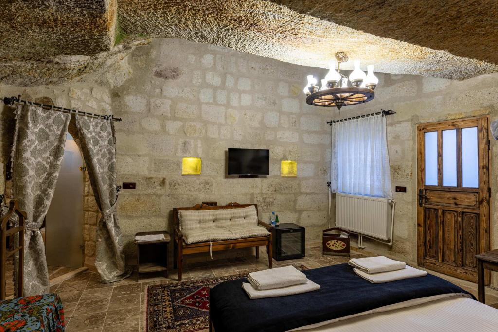 Deluxe Jakuzili Suite,Bahçe Manzaralı,Jakuzili (2 Kişilik)