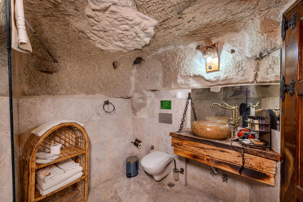 Taş Oda,Vadi Manzaralı
