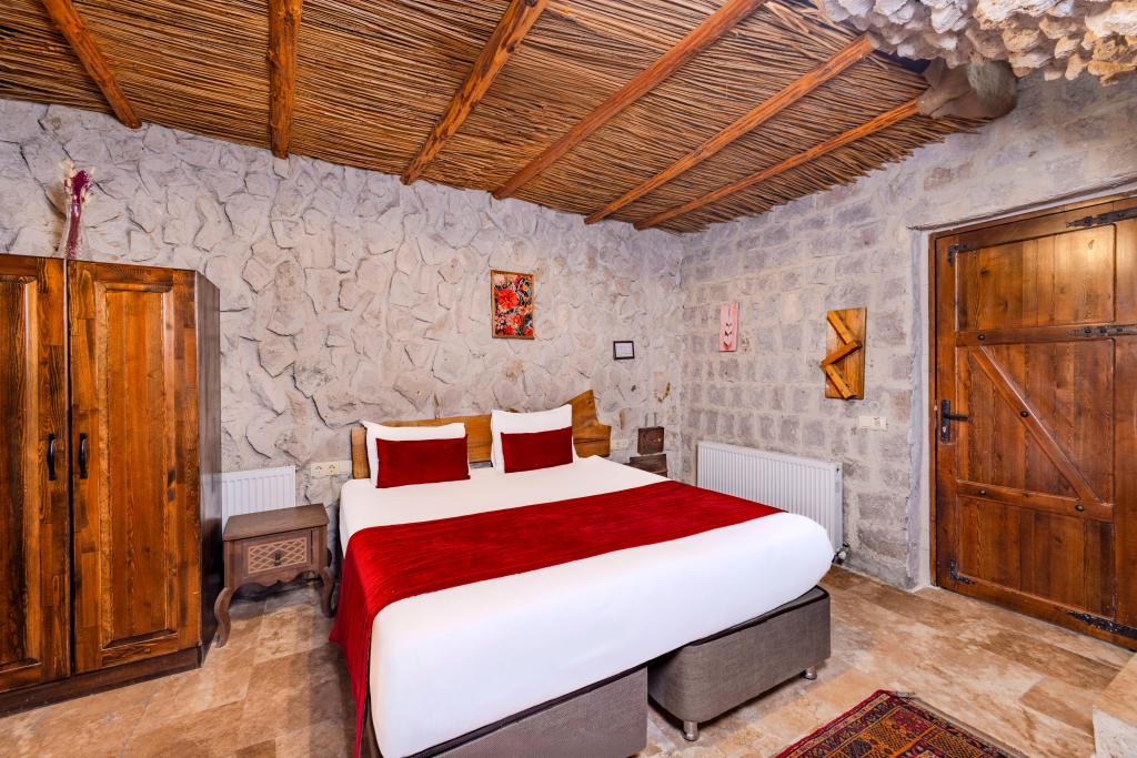 Dublex Suite,Jakuzili