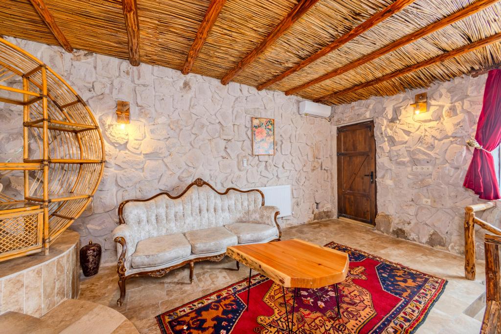 Dublex Suite,Jakuzili