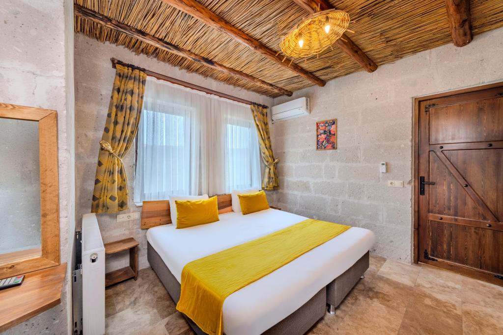 Suite,Vadi Manzaralı,Küvetli
