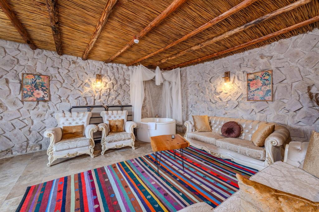 Dublex Suite,Jakuzili