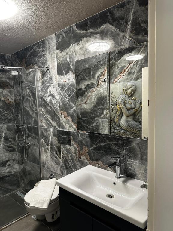 Apartment,Kara veya Havuz Manzaralı