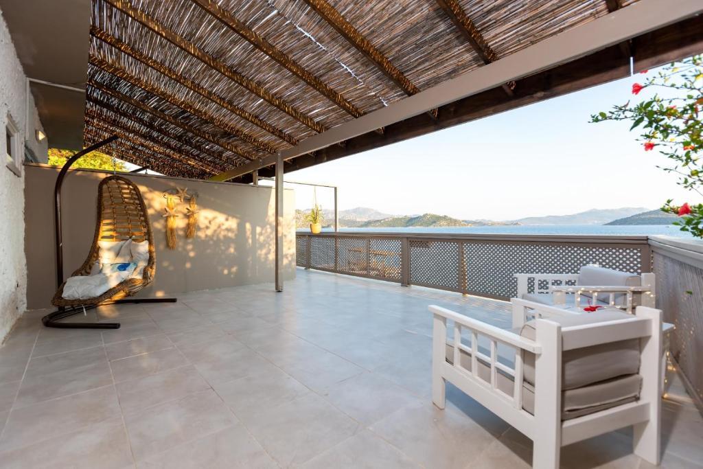 Comfort Oda,Deniz Manzaralı,Teraslı