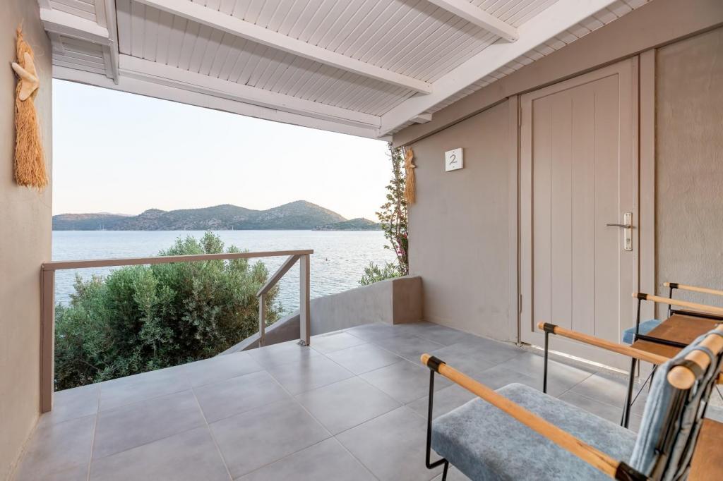 Standard Room, Sea View (1 Person)