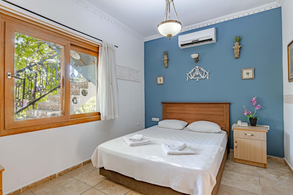 Çift Kişilik Oda, Bahçe Veya Sokak Manzaralı, 2. Kat