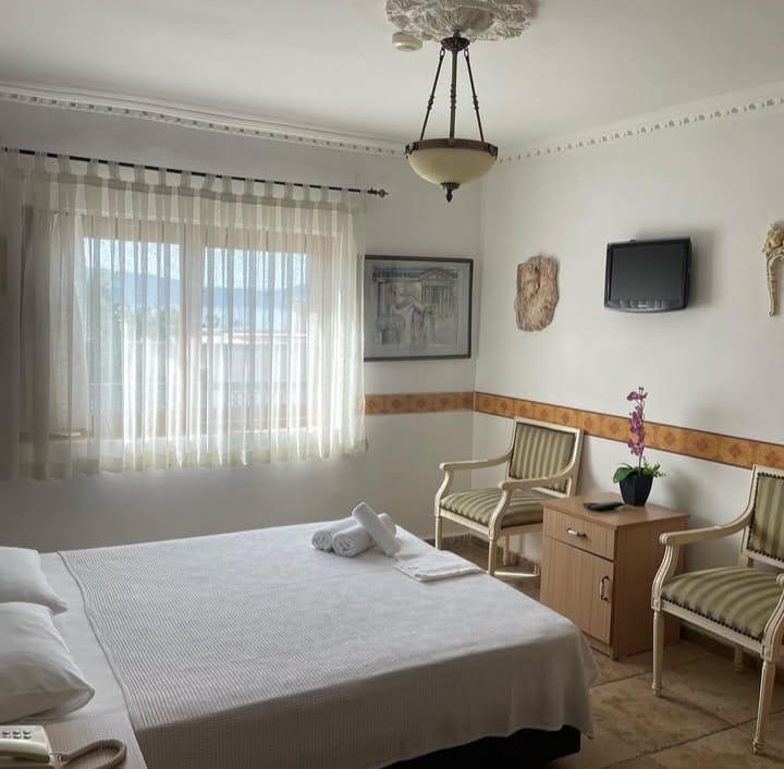 Çift Kişilik Oda, Deniz Ve Şehir Manzaralı