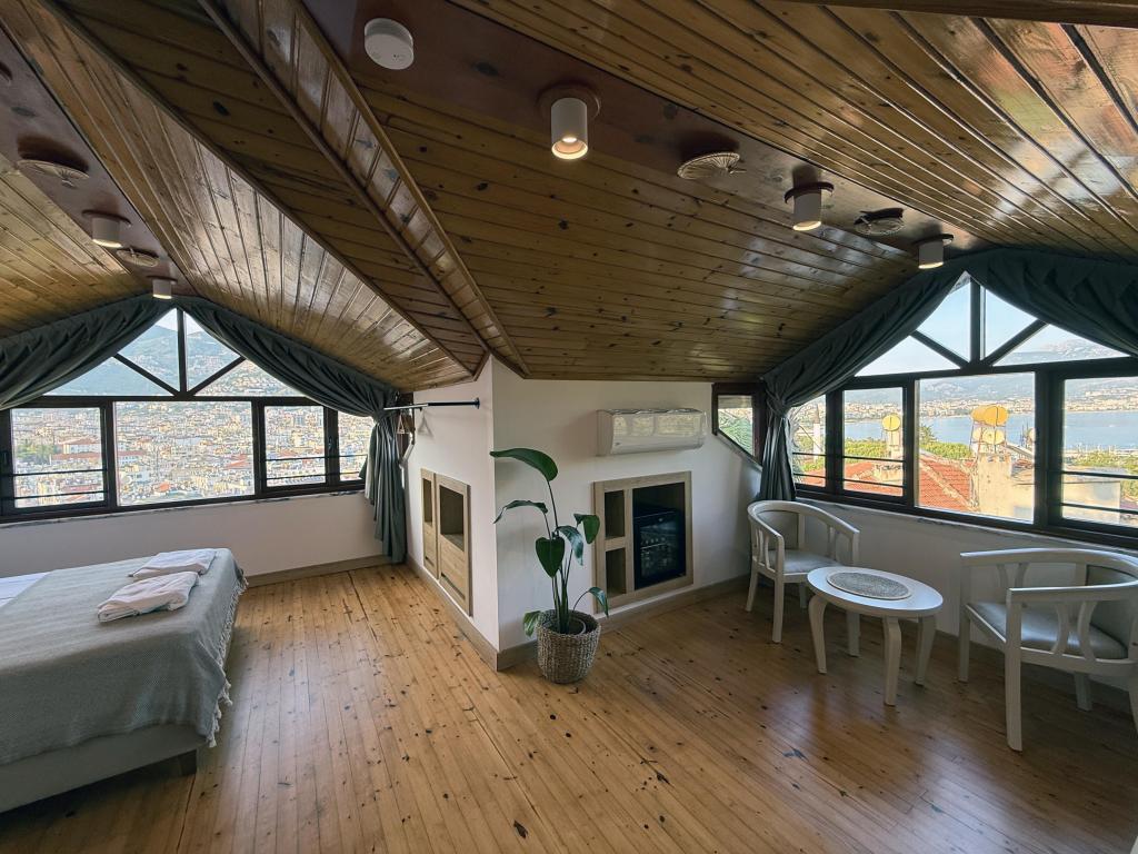 Executive Room, Sea View