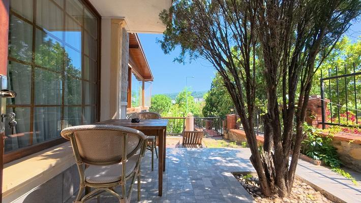 Deluxe Garden,kısmi Orman Ve İç Bahçe Manzaralı,2. Kat