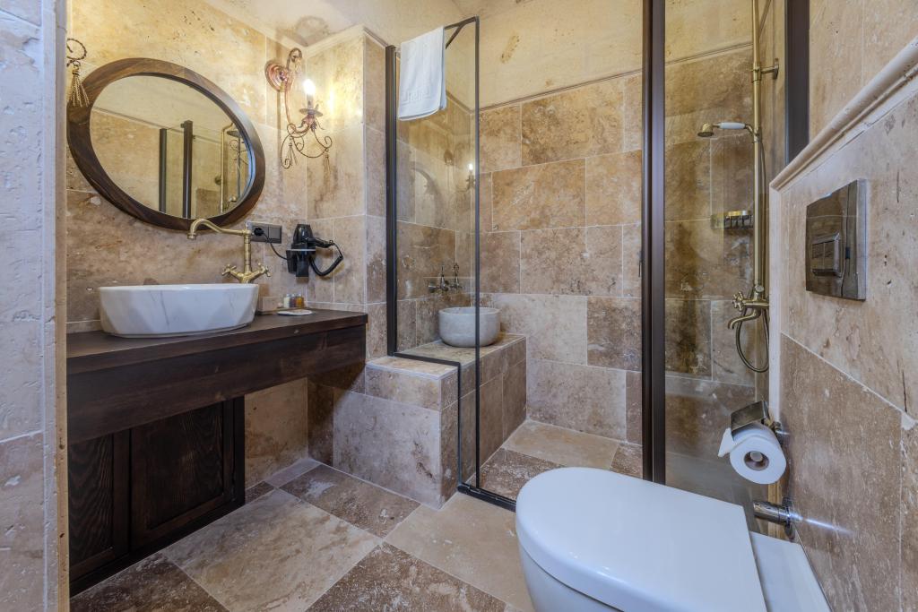 Junior Suite,Jakuzili