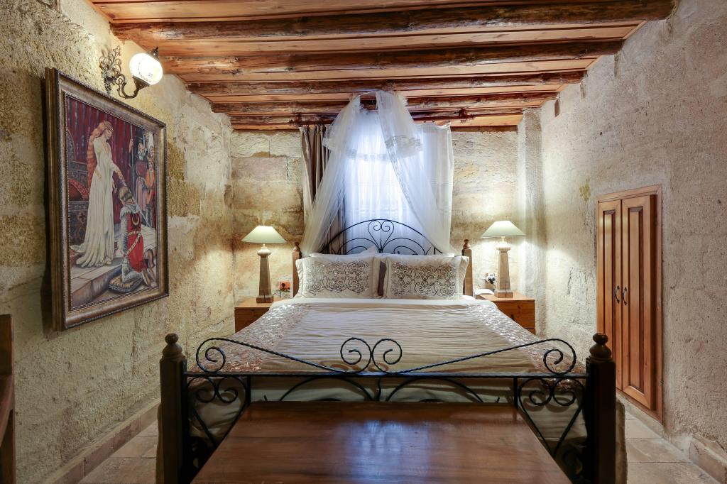 Templar Mağara Suite,Şömineli ve Jakuzili