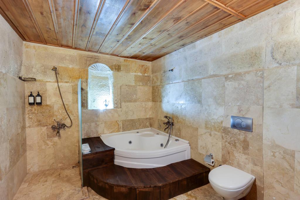 Templar Mağara Suite,Şömineli ve Jakuzili