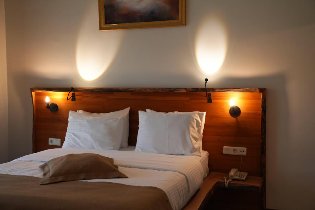 Corner Suite Room, Garden View